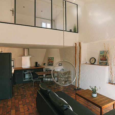 Le Duplex Apartment Каси Екстериор снимка