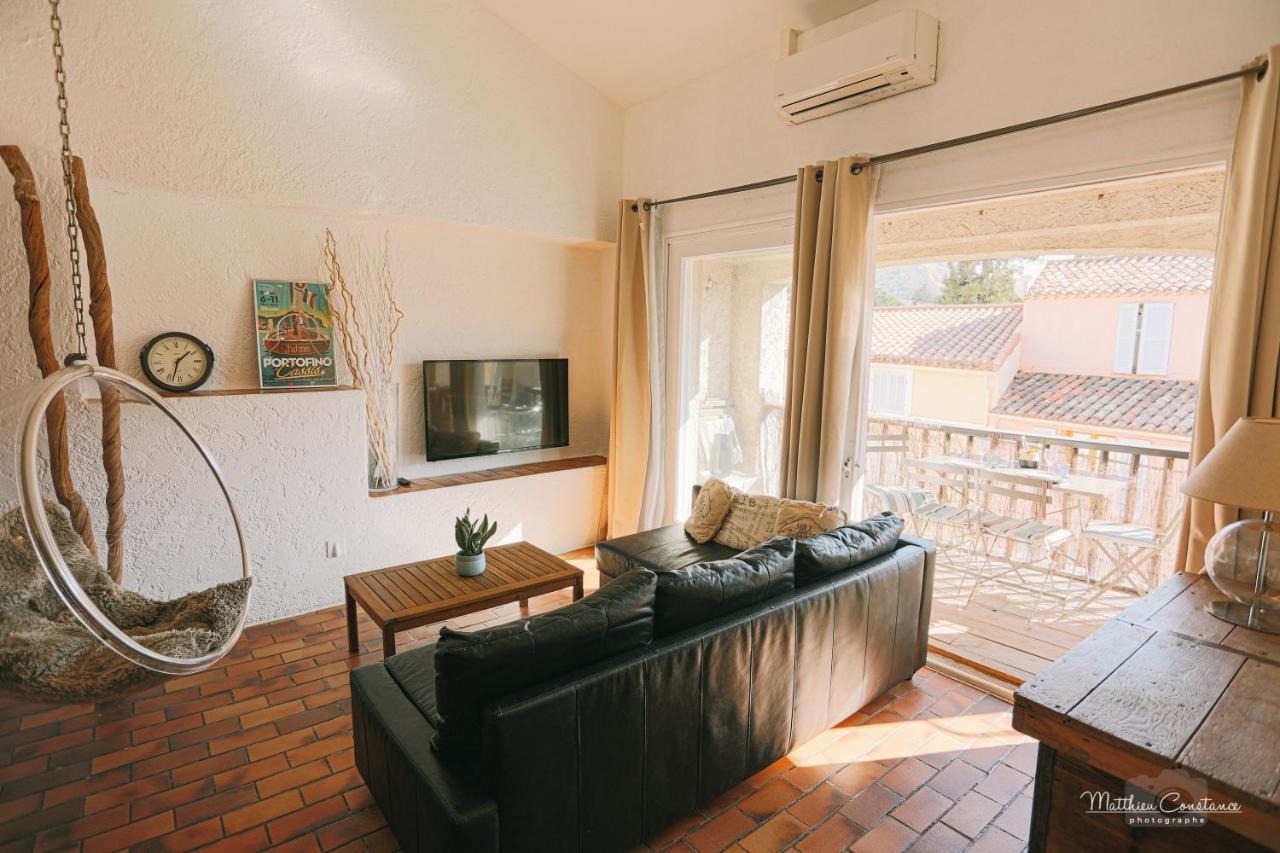 Le Duplex Apartment Каси Екстериор снимка