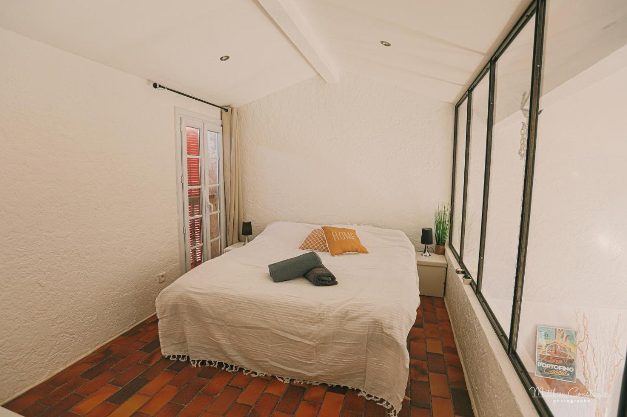 Le Duplex Apartment Каси Екстериор снимка